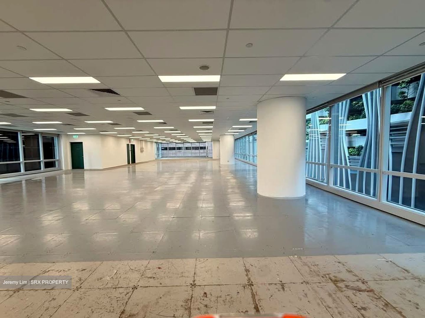 Bank Of Singapore Centre (D1), Office #554792791
